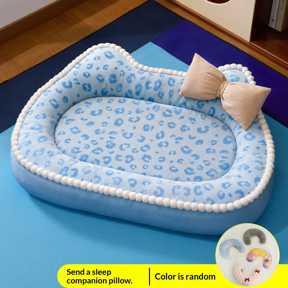 Modern All-Season Pet Bed for Cats and Small Dogs – Cozy Indoor Cushion
